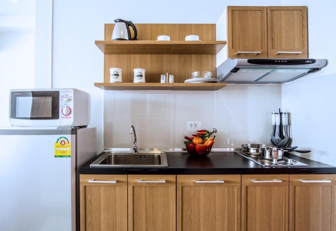 Winner Serviced Apartment Si Maha Phot Exteriör bild